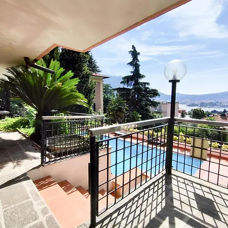 Joivy Sofia Wonderful 2-bed Flat With Views Apartment Como