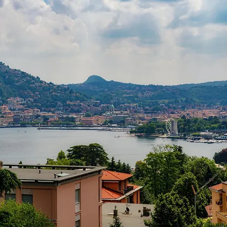 Joivy Sofia Wonderful 2-bed Flat With Views * Como